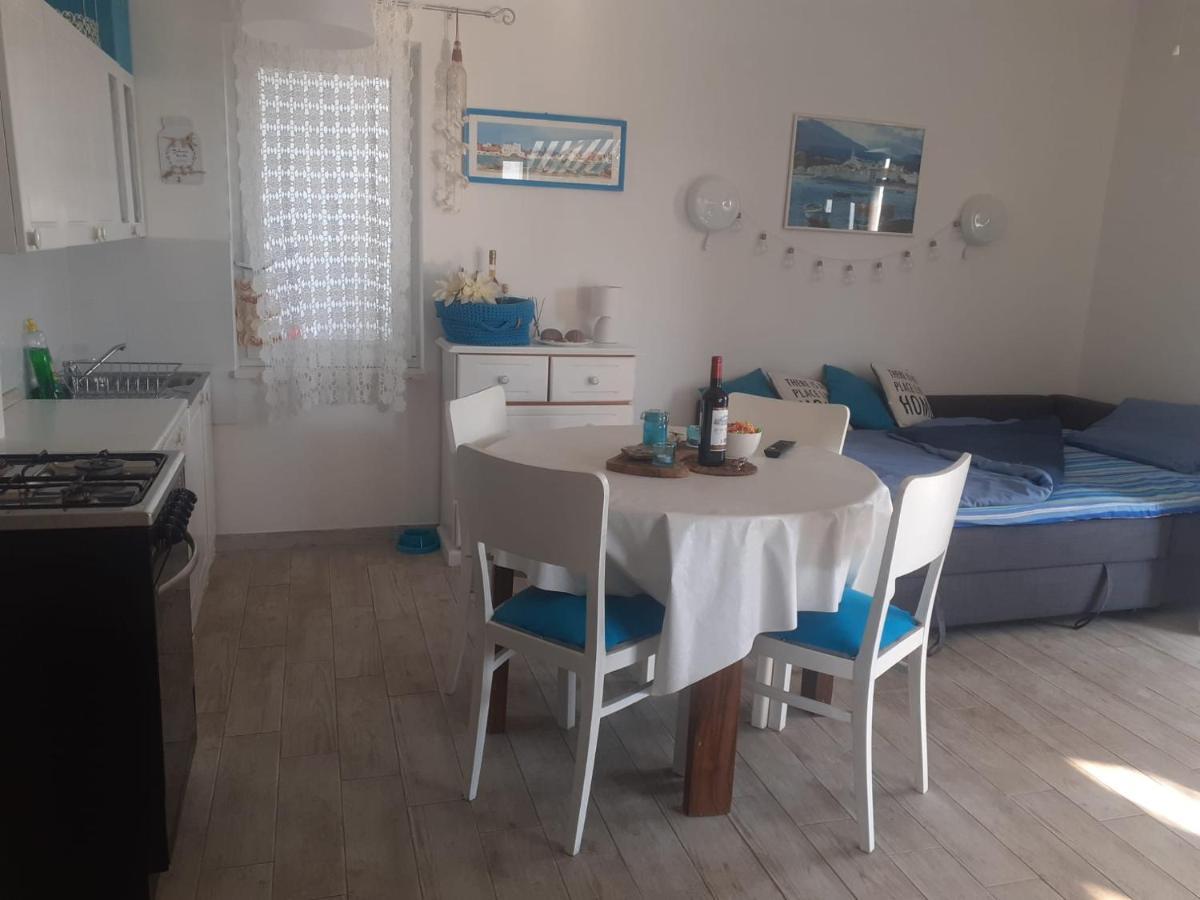 Apartment Lili Lukovo Esterno foto